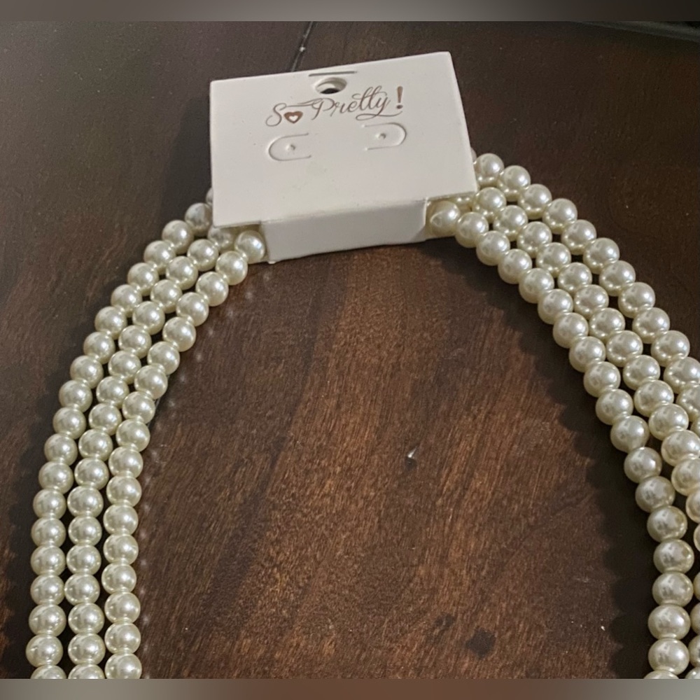 Cream Pearl costume jewelry